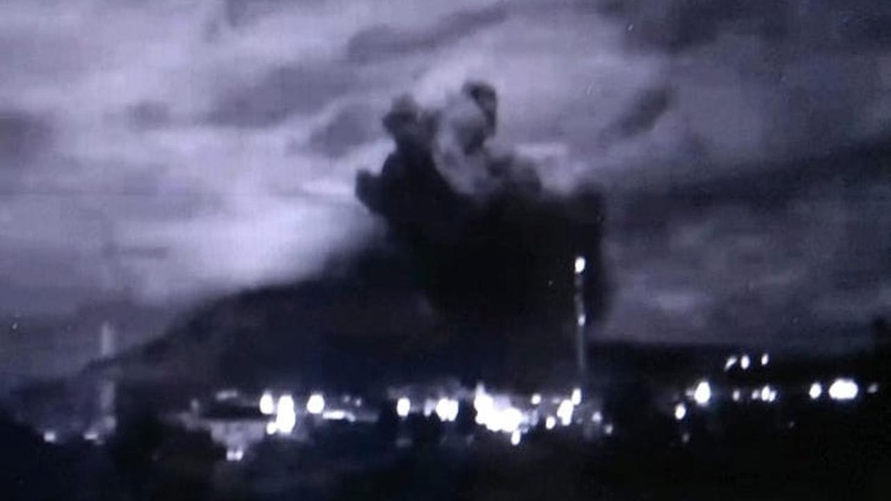 Gunung Sinabung Erupsi