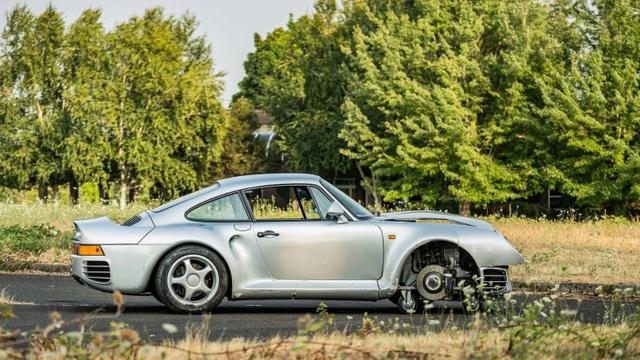 Porsche 959 Komport kecelakaan.