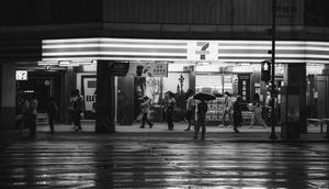 Ilustrasi minimarket 7-Eleven. (dok. Johnny Ho/Unsplash)