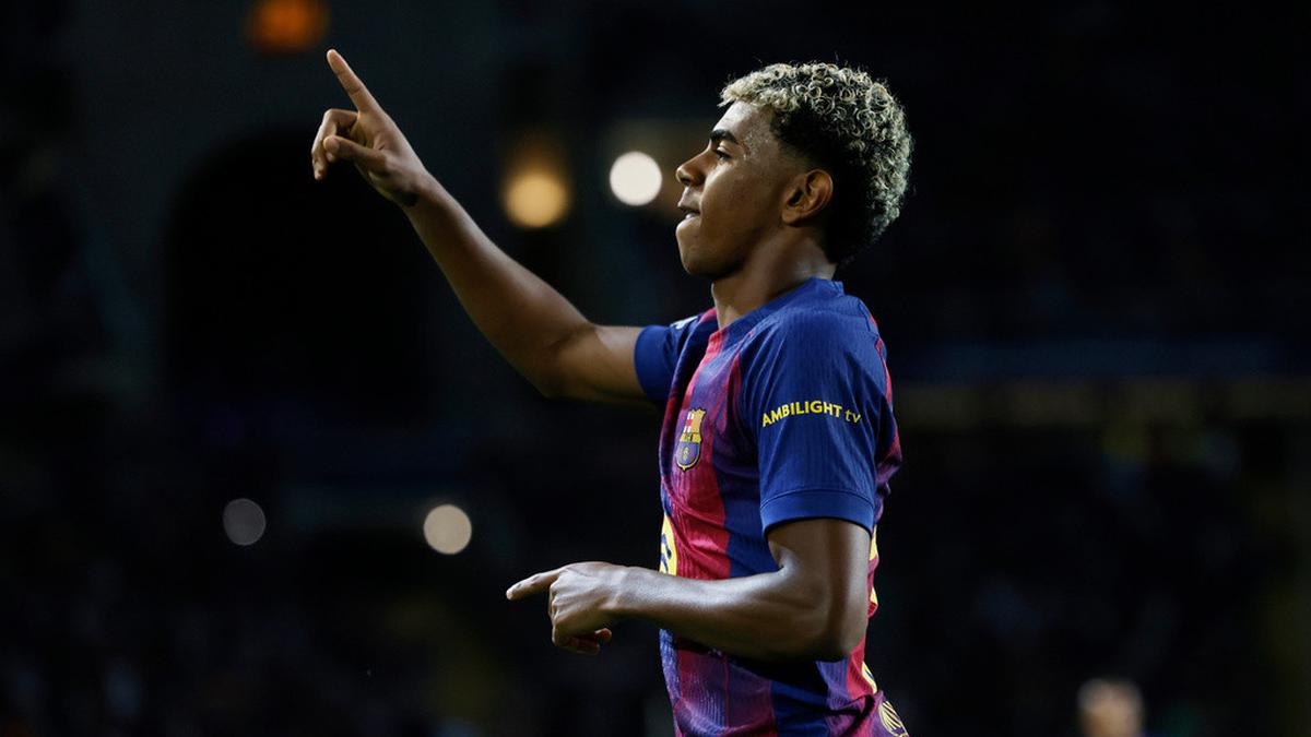 Tampil Kurang Oke Lawan Olympiacos, Apakah Lamine Yamal Cedera?