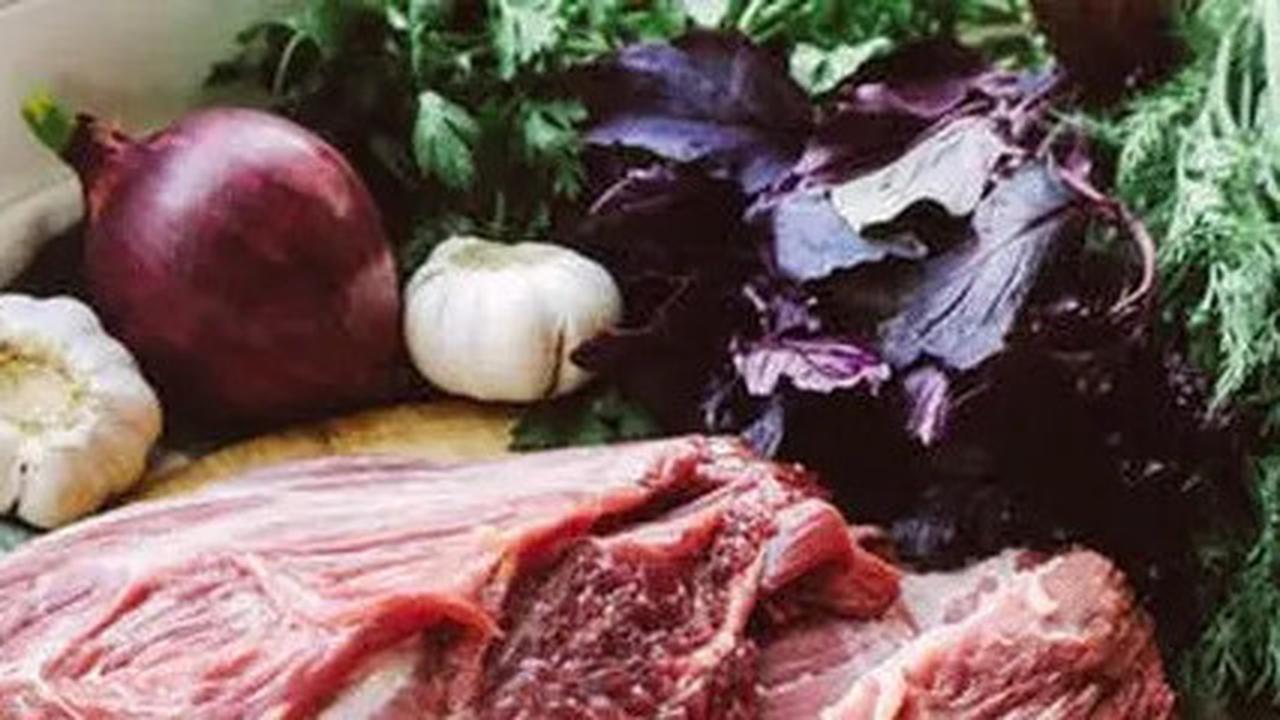 Daging Babi Halal dalam Kondisi Ini, Penjelasan Ustadz Adi Hidayat