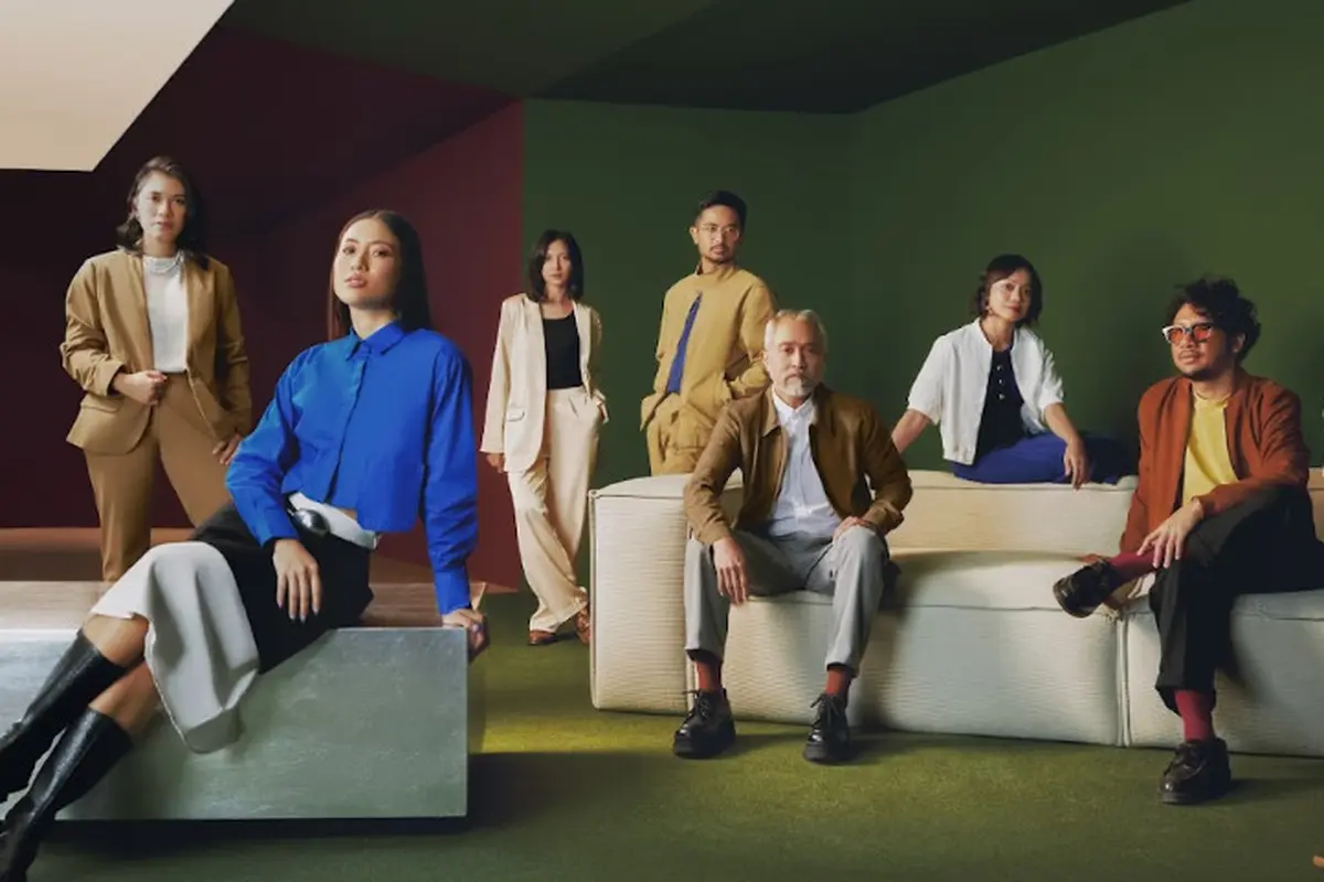 Padu Padan Outfit Sederhana Artis untuk Tampil Bak Eksekutif dari Lukman Sardi, Fathia Izzati, hingga Sheila Dara