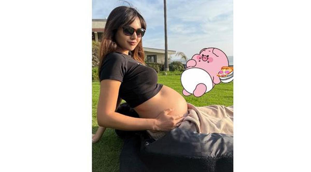 7 Artis Sedang Hamil Ini akan Melahirkan Tahun 2026, Baby Bump Curi Perhatian
