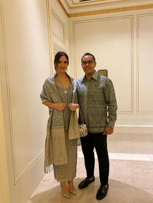 Nia Ramadhani dan Ardie Bakrie (Instagram/ramadhaniabakrie)