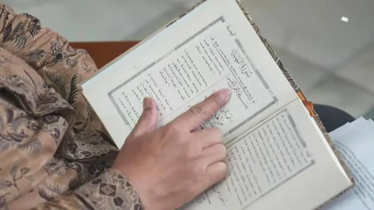 Serial 'Inspirasi Sahur 2023' yang ditayangkan di akun Youtube BKN PDI Perjuangan menjelang sahur, dipandu oleh host Mabda Dzikara pada Rabu (23/03/2023). (Liputan6.com/ ist)