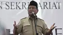 Ketua Umum Partai Gerindra Prabowo Subianto memberikan sambutan saat peresmian Roemah Djoeang di Jalan Wijaya, Kebayoran Baru, Jakarta, Minggu (29/7). Roemah Djoeang didirikan sebagai markas bagi para relawan di Pilpres 2019. (Merdeka.com/Iqbal S Nugroho)