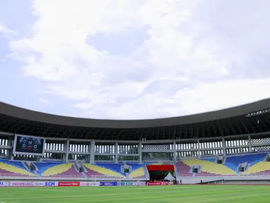Stadion Manahan Solo yang merupakan salah satu venue Piala Dunia U-20 Tahun 2023 kini digunakan untuk perhelatan Piala Menpora 2021. (Bola.com/M Iqbal Ichsan)