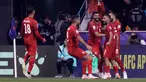 Pemain Bahrain Ali Madan (kanan) merayakan bersama rekan satu timnya setelah mencetak gol ke gawang Malaysia pada pertandingan sepak bola Grup E Piala Asia di Stadion Jassim bin Hamad, Doha, Qatar, Sabtu (20/1/2024). (AP Photo/Thanassis Stavrakis)