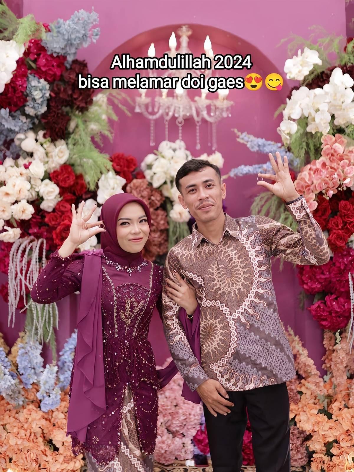 Bagikan Foto Sidang Didampingi Kekasih hingga Lamaran, Pria yang Bagikan Perjalanan Cintanya Ini Curi Perhatian