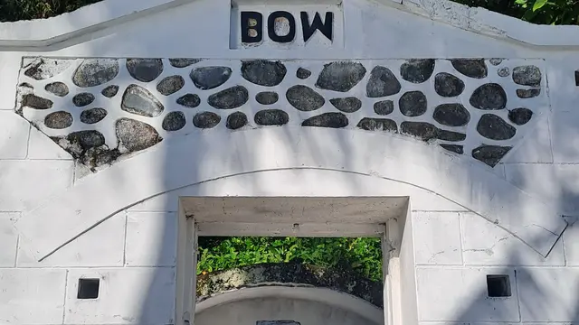 Benteng zaman penjajahan Jepang di Gunng Padang, Kota Padang. (Liputan6.com/ Novia Harlina)