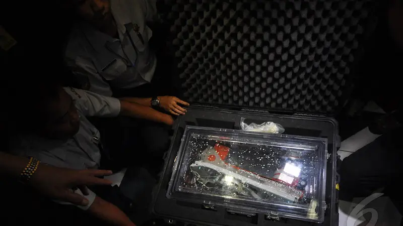 Ini Black Box AirAsia QZ8501 yang Sudah Tiba di Jakarta