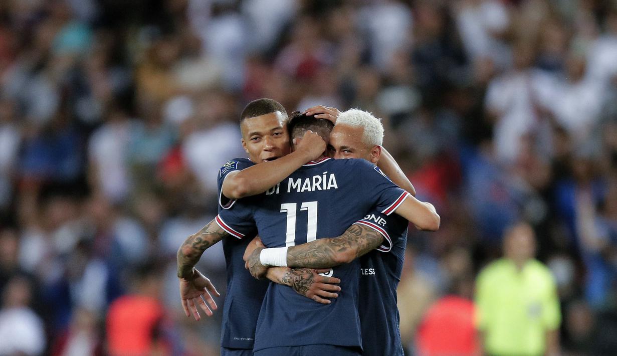Di Maria tampak emosional usai mencetak gol tersebut hingga meneteskan air mata. (AP/Michel Spingler)