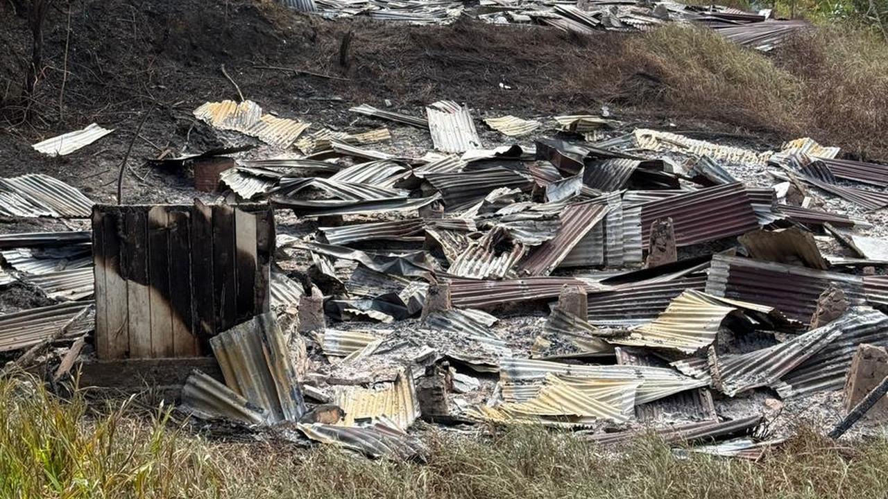 Api Berkobar Bakar SMP Negeri Kiwirok
