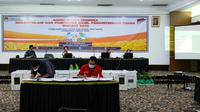 Komisi Pemilihan Umum (KPU) Kota Surabaya akhirnya menuntaskan rekapitulasi Pilkada Surabaya 2020. (Foto: Dok Istimewa)