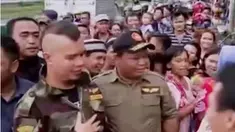 Musisi Ahmad Dhani datang menyambangi warga Kalijodo, hingga nasib baik membawa seorang tukang roti menjadi model.
