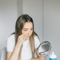 Jenis-jenis softlens yang harus diketahui (foto: Pexels/Nataliya Vaitkevich)