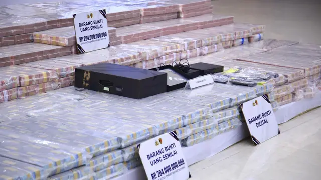Barang Bukti Pembobolan Rekening Dormant