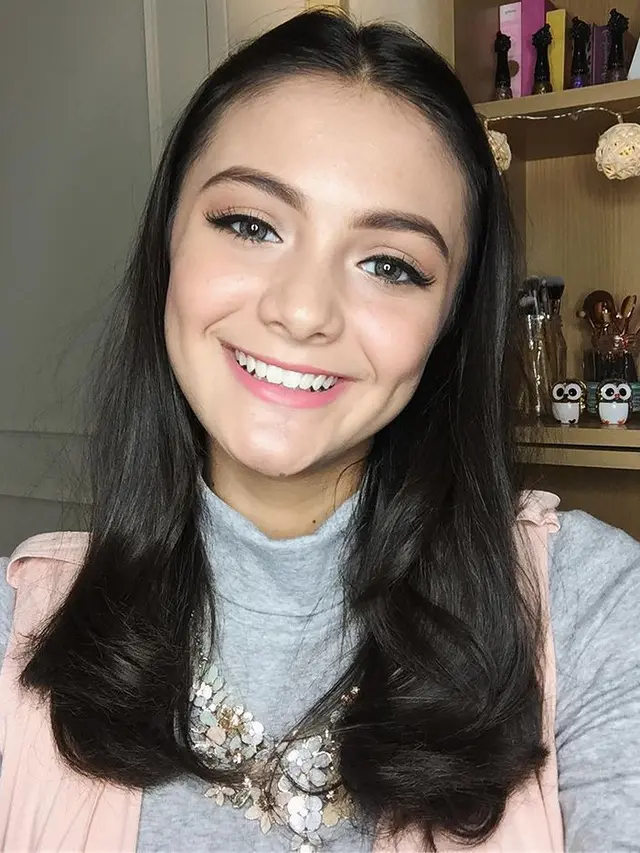 Amanda Rawles