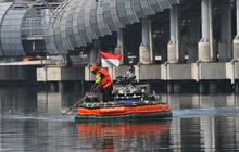 FOTO: Uniknya Perahu Berbahan Sampah Botol Plastik, Modelnya Terinspirasi Kapal Tempur Antasena
