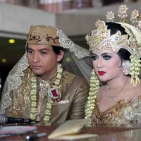 Pernikahan Lucky Hakim - Tiara Dewi (Deki Prayoga/bintang.com)