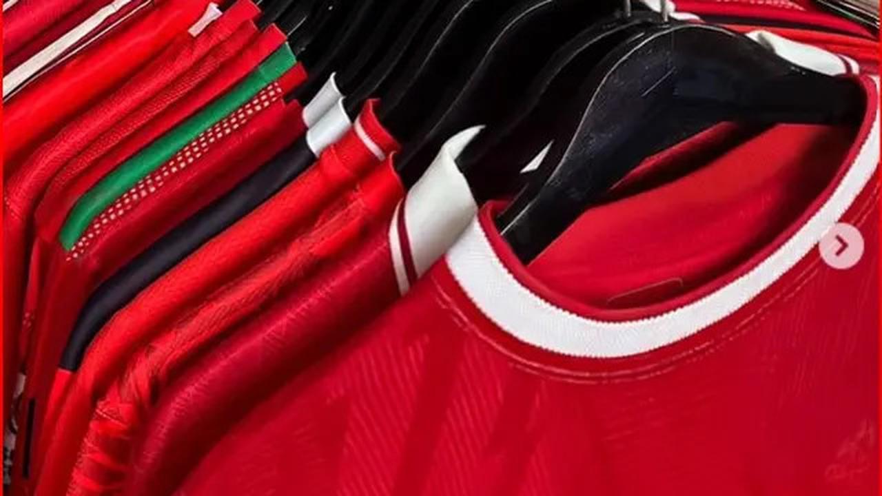 Keren, Orang ini Punya Koleksi Jersey Timnas Indonesia dari 1938 hingga 2024