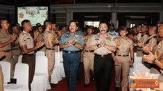 Citizen6, Magelang: Turut hadir dalam acara pembekalan tersebut antara lain, Kapolri Jenderal Polisi Timur Pradopo, Kasad Jenderal TNI Pramono Edhie Wibowo, dan Kasal Laksamana TNI Soeparno. (Pengirim: Badarudin Bakri).