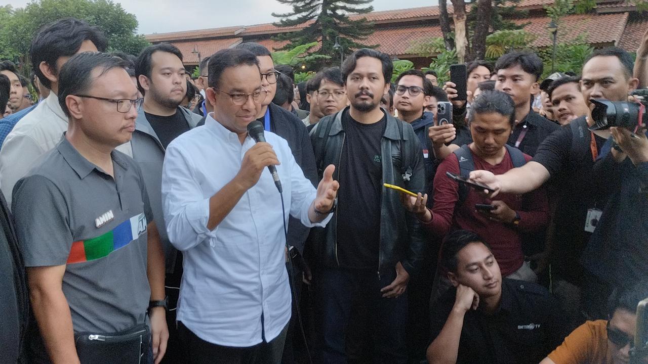 Anies Kecam Tindakan Represif Aparat Terhadap Demonstran Tolak Revisi UU Pilkada: Sangat Disesali