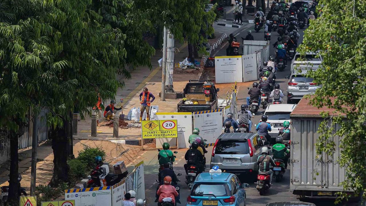 FOTO: Proyek Galian Bikin Macet di Sejumlah Titik di Ibukota Jakarta
