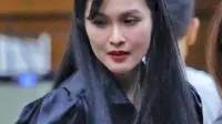Sementara, Harvey Moeis didakwa menerima uang Rp420 miliar bersama Manajer PT Quantum Skyline Exchange (QSE) Helena Lim. (Liputan6.com/Angga Yuniar)