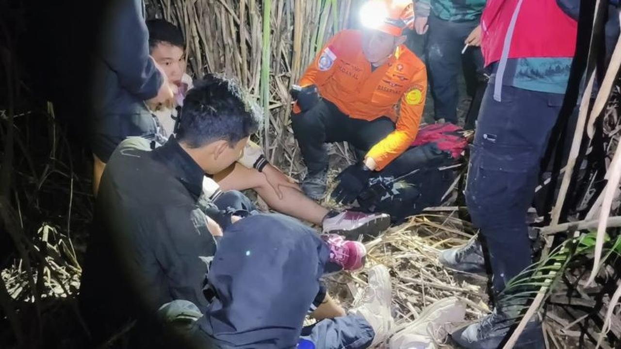 SAR Gabungan Berhasil Evakuasi Empat Pendaki Tersesat di Gunung Lokon Tomohon