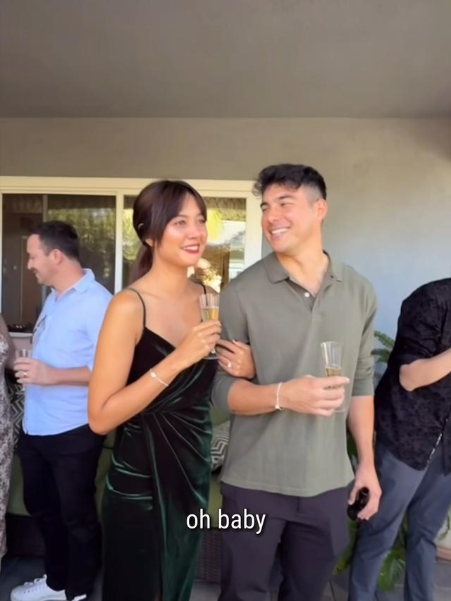 Pesta Tunangan Aurelie Moeremans