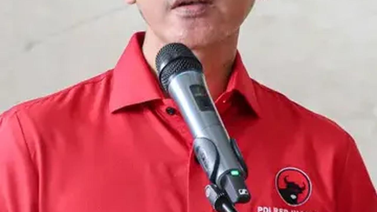 VIDEO: Gibran Santai Dituduh Korupsi, Tantang Balik Amien Rais "Laporkan, Saya Tak Akan Lari!"