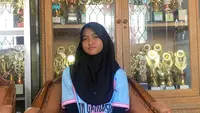 Tangis Siswi SD Ini Pecah, Gagal Selesaikan Olimpiade Sains Akibat Listrik Padam