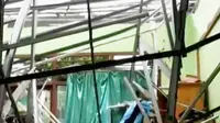 Kilas Indonesia: Gedung SD di Depok Ambruk Lukai 6 Siswa