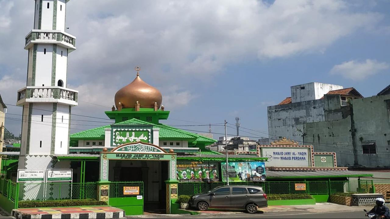 Dibangun oleh Warga Keturunan Bengkulu
