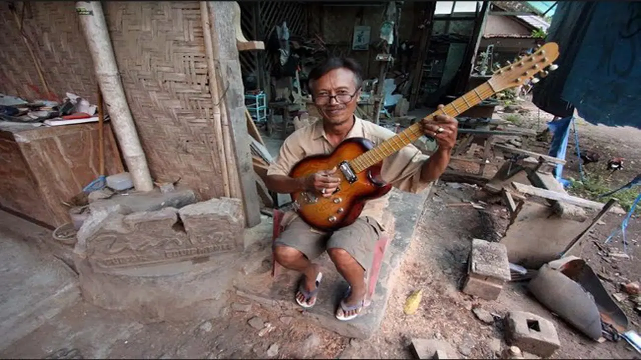 Gitar buatan Hadi sudah dikenal di negara lain yaitu Kanada, Australia, Filipina, Malaysia, Rusia dan lainnya.
