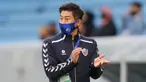Nama Kim Do-hoon mencuat setelah digosipkan masuk ke dalam salah satu daftar pelatih baru Persib Bandung menggantikan Robert Alberts yang mengundurkan diri pada Rabu (10/08/2022) usai mengalami hasil yang kurang memuaskan pada dua laga awal Maung Bandung di BRI Liga 1 2022/2023. (AFP/Karim Jaafar)