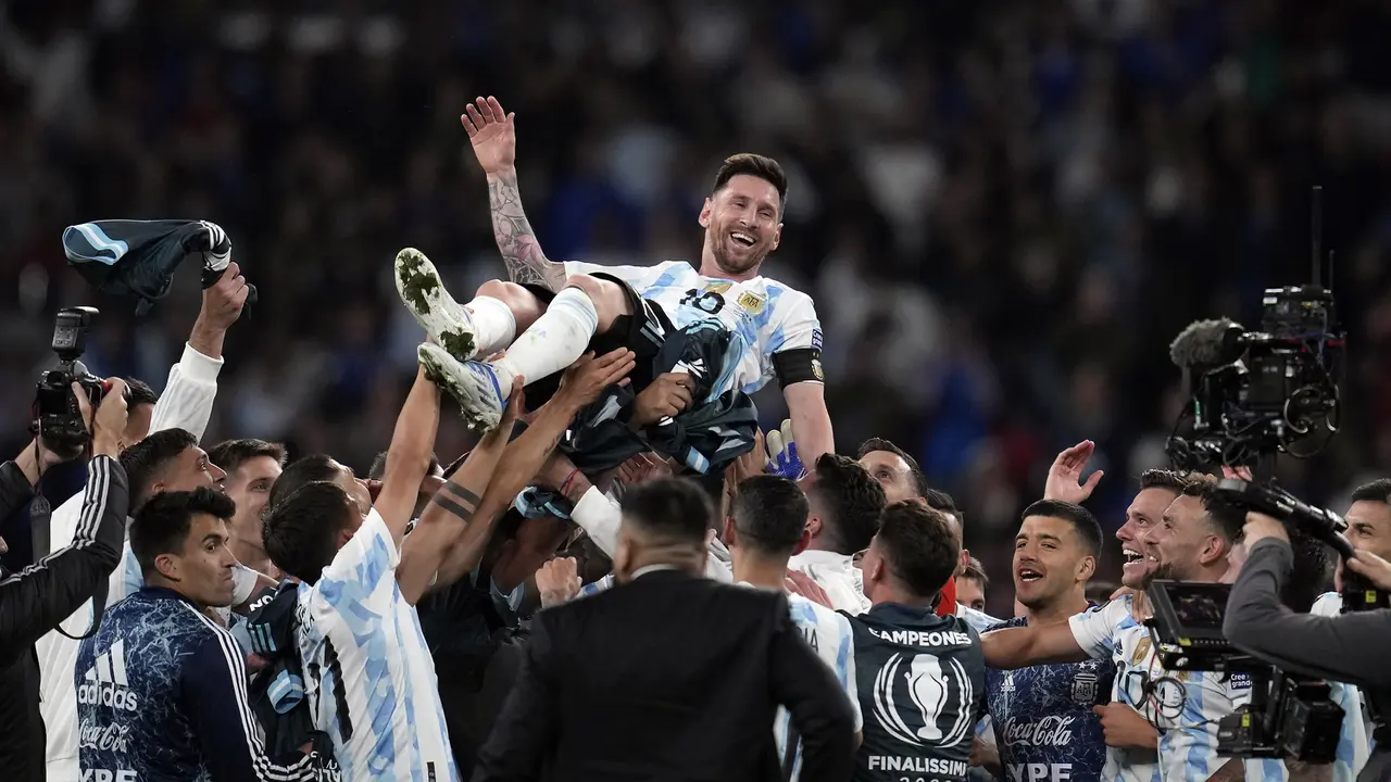 FOTO: Bantai Italia, Argentina Juara Finalissima 2022