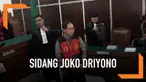 Mantan Plt Ketua Umum PSSI Joko Driyono alias Jokdri hari ini menjalani sidang perdana terkait kasus perusakan barang bukti perkara pengaturan skor di Liga I Indonesia.
