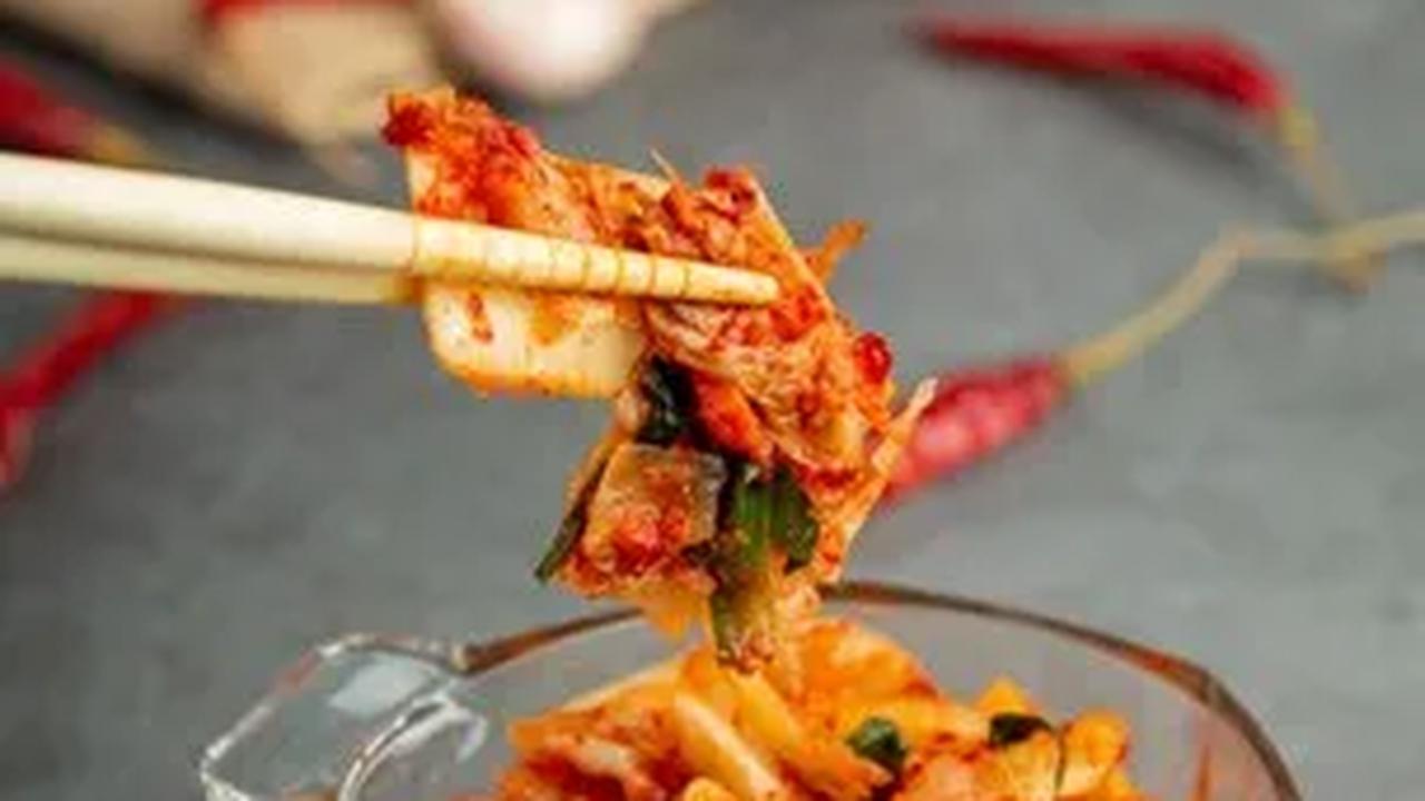 Cara Kimchi Meningkatkan Kesehatan Anda