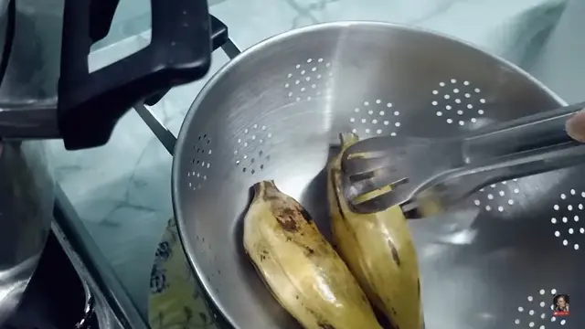 Cara Rebus Pisang Kepok yang Hemat Gas, Cerah dan Anti Hitam