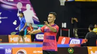 Pasangan ganda putra Hikmat Ramdani/Maman Nurjaman sukses melenggang ke semifinal ajang FOX’s Indonesia Para Badminton International 2023. (Dok NPC Indonesia)