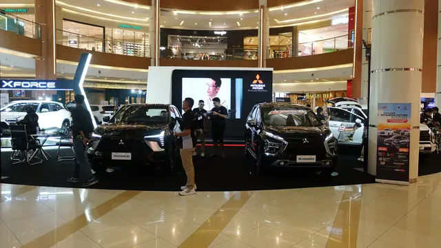 Pameran Mitsubishi.