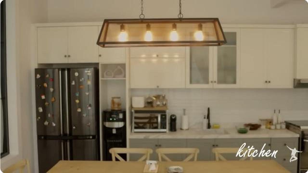 7 Potret Dapur dan Meja Makan Rumah Ibnu Jamil, Sulap Kolam Renang Jadi Area Masak