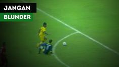 Berita video blunder yang dilakukan Vietnam ini jangan sampai dilakukan Timnas Indonesia U-19 saat menghadapi Brunei pada laga terakhir di Grup B Piala AFF U-18 2017.