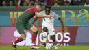 Empat gol Portugal diborong oleh Bruno Fernandes dua gol, lalu disumbangkan Goncalo Ramos, dan satu gol lagi melalui Joao Mario. (AP/Armando Franca)