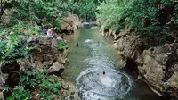 Objek Wisata Alam Batu Badinding, Pemandian Alam di Desa Liyu