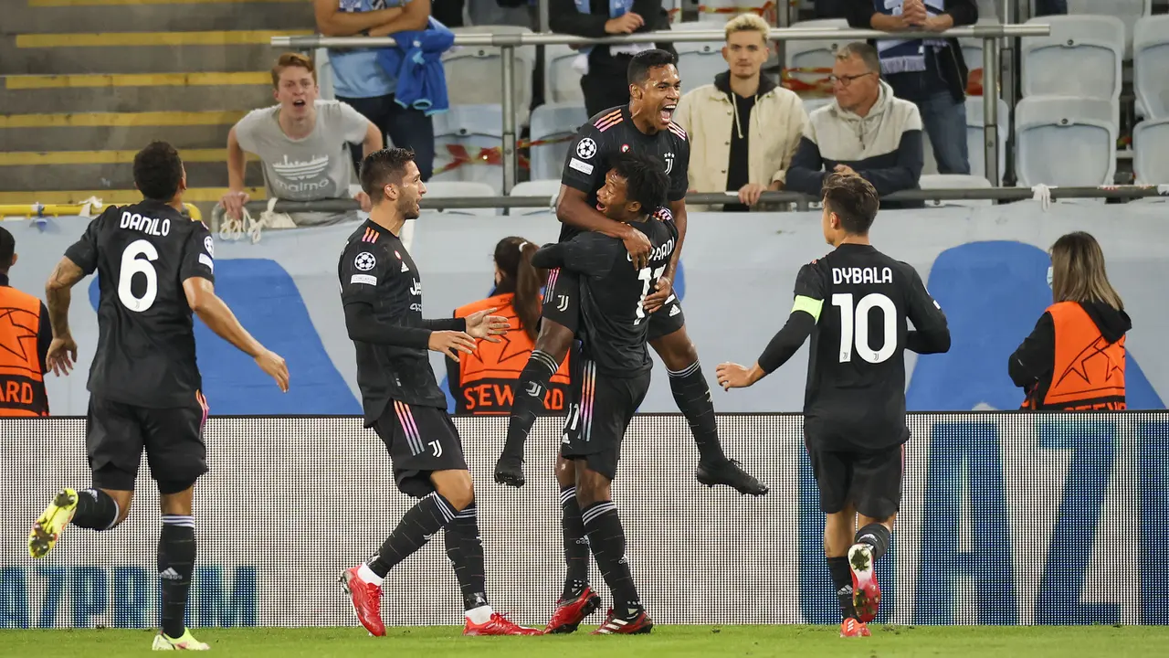 Foto: Juventus Gasak Tuan Rumah Malmo 3-0 di Matchday Pertama Liga Champions 2021 / 2022