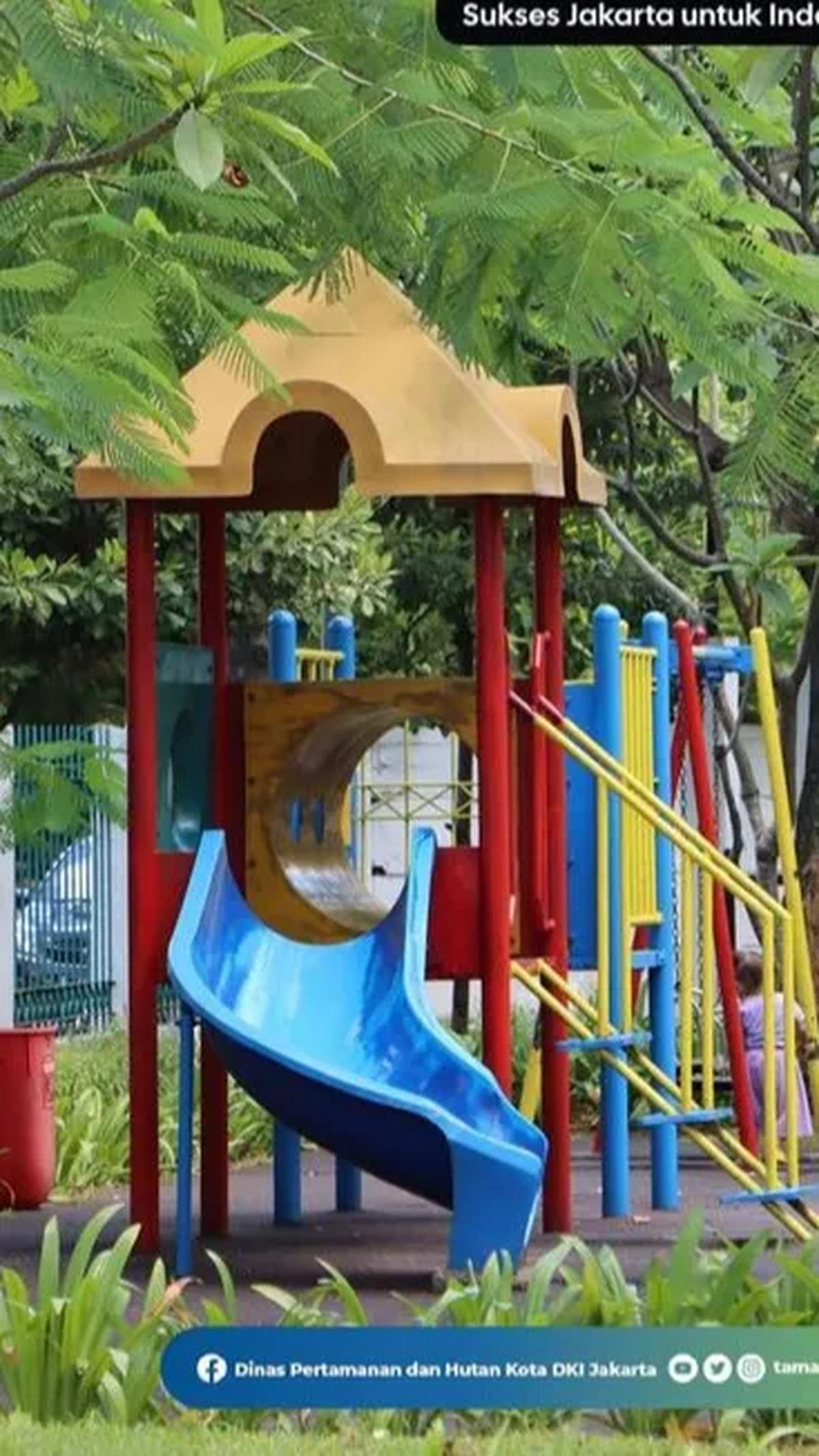 Taman Kelapa 

Lokasinya di Duren Sawit, Jakarta Timur.