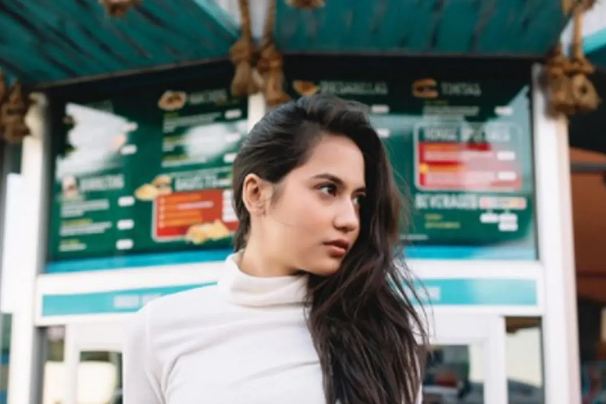 Bukan Buatan, Pevita Pearce Lebih Suka Alisnya Terlihat Alami